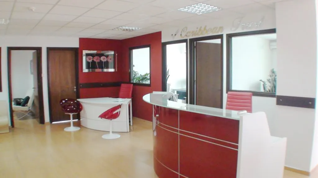 غرفة استشارات داخل أحد مكاتب CTrustGlobal